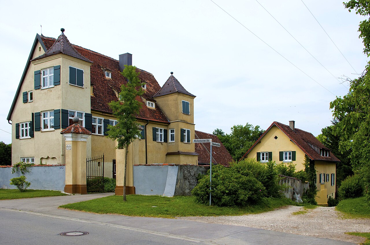 Patrizierschloss an der alten Straße nach Hittistetten, nach Mitte 16