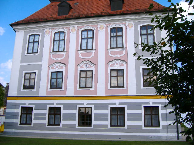Leitheim castle (municipality of Kaisheim ): eastern façade