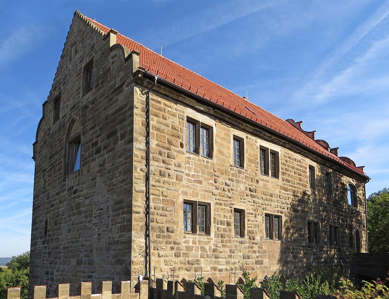 Burg bzw