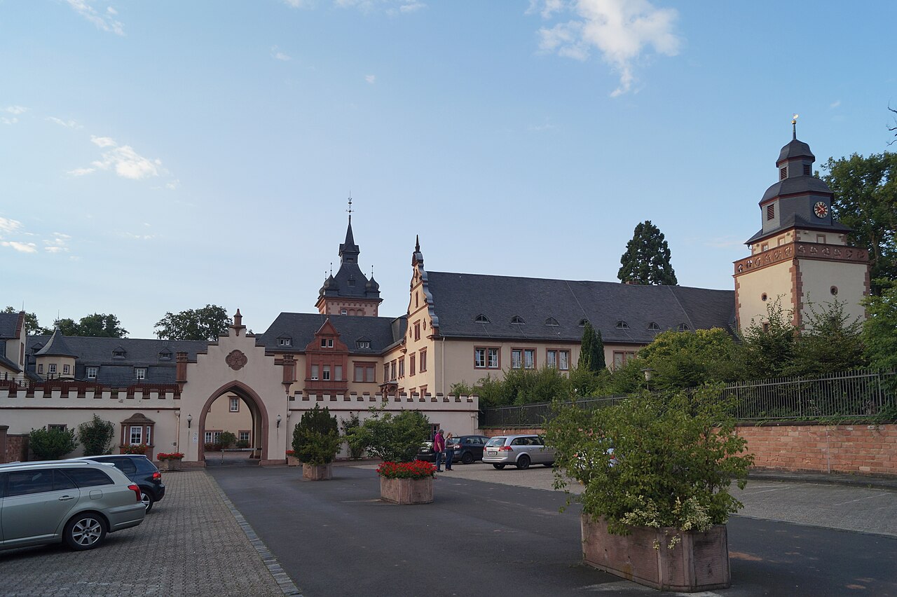 Schloss Meerholz, Stadt Gelnhausen, Ansicht von Süden