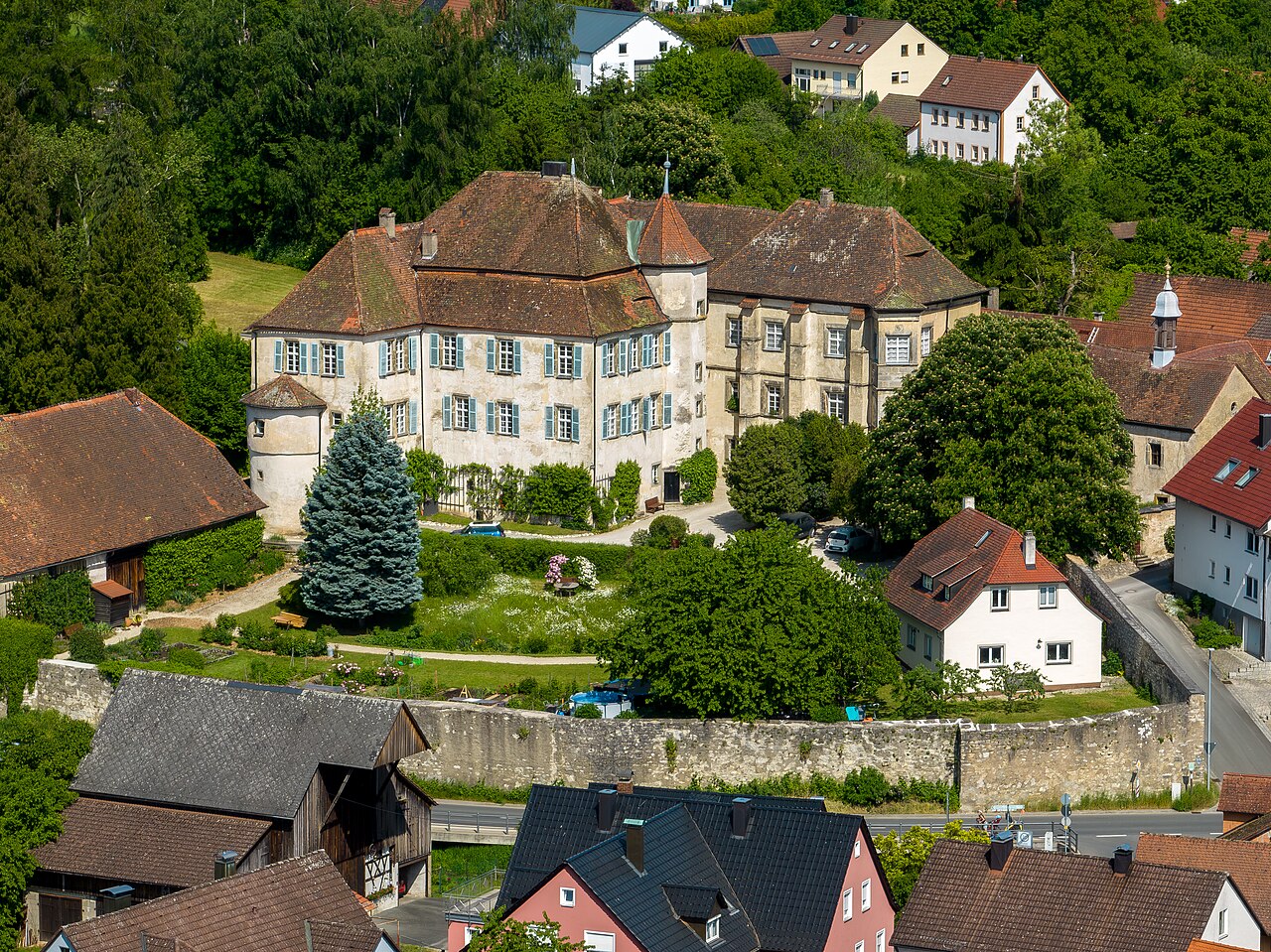 Aerial view of the castle in Pretzfeld