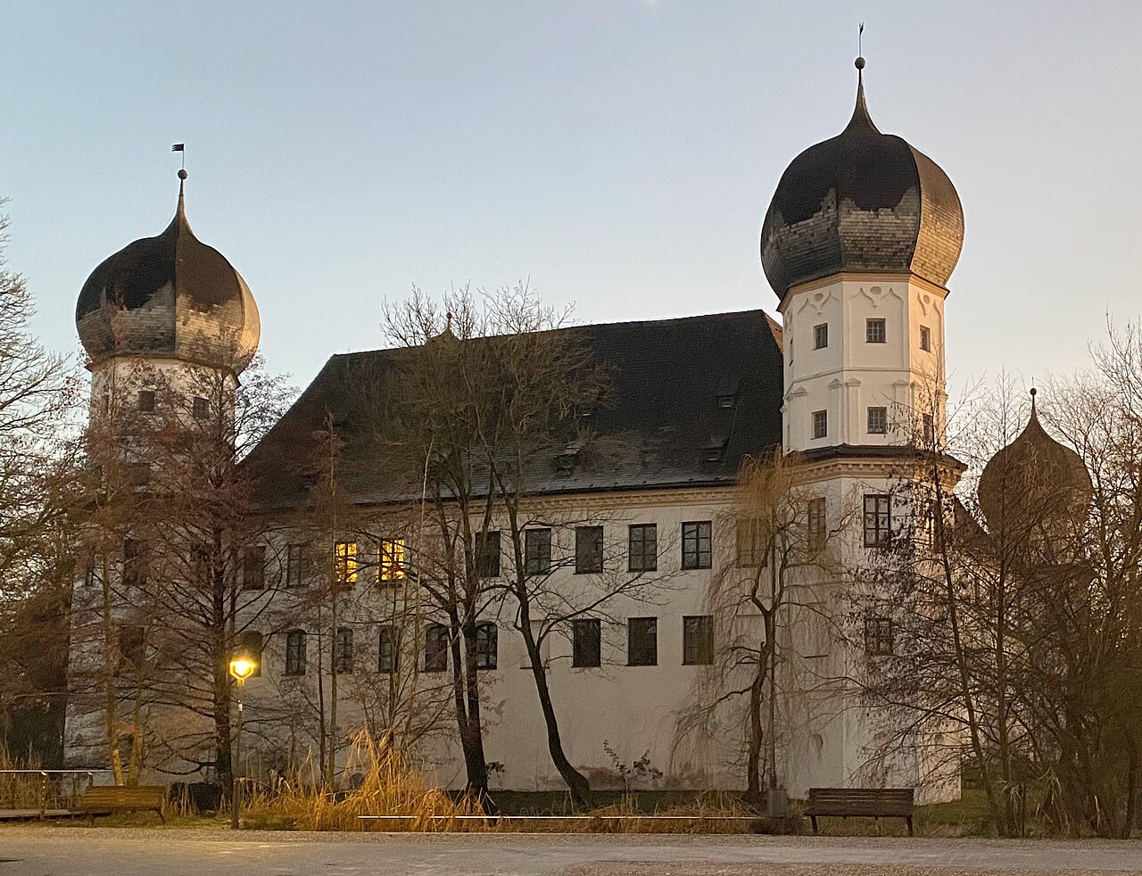 In Schwindegg, Landkreis Mühldorf am Inn, Regierungsbezirk Oberbayern, Bayern, Deutschland