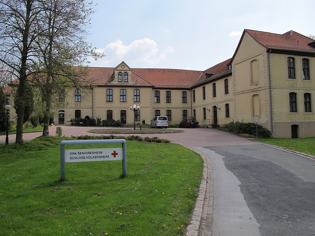 DRK-Seniorenheim Schloss Volkersheim