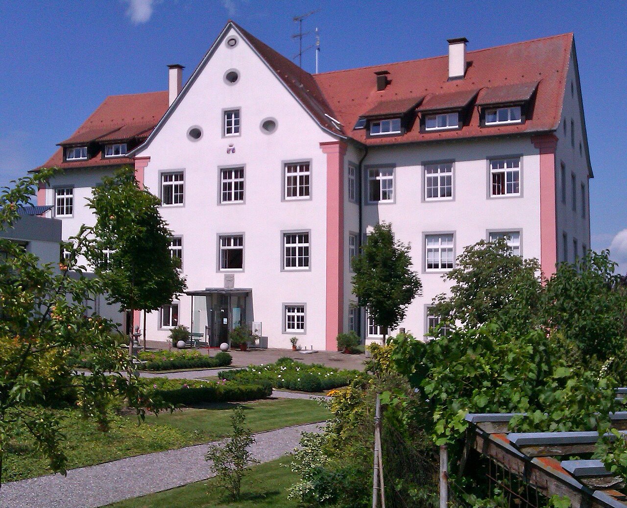 Weiterdingen Castle, Municipality of Hilzingen