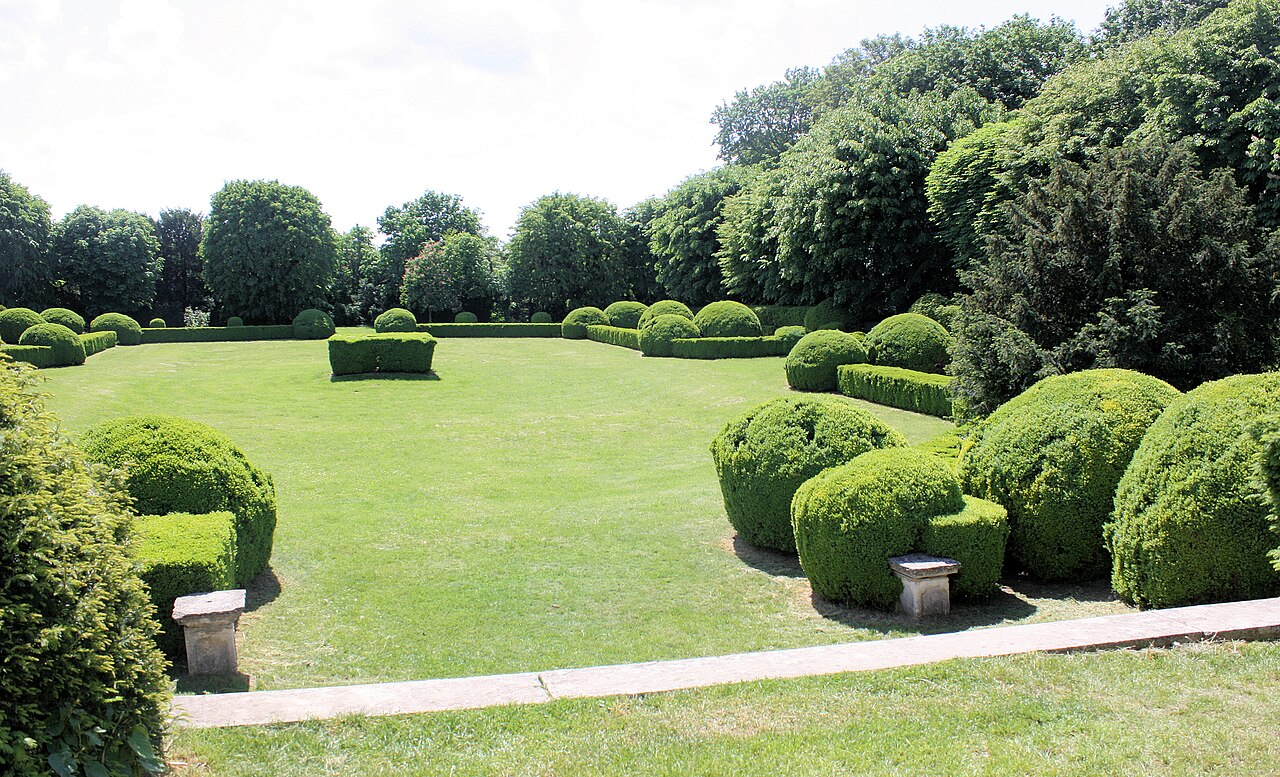 Halbturn, the baroque garden