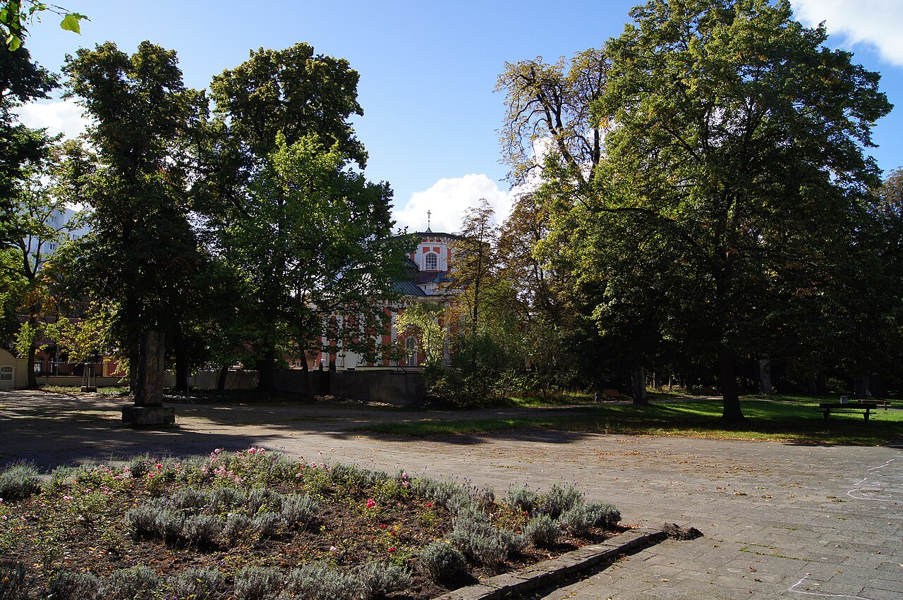 Schlosspark Berlin-Buch