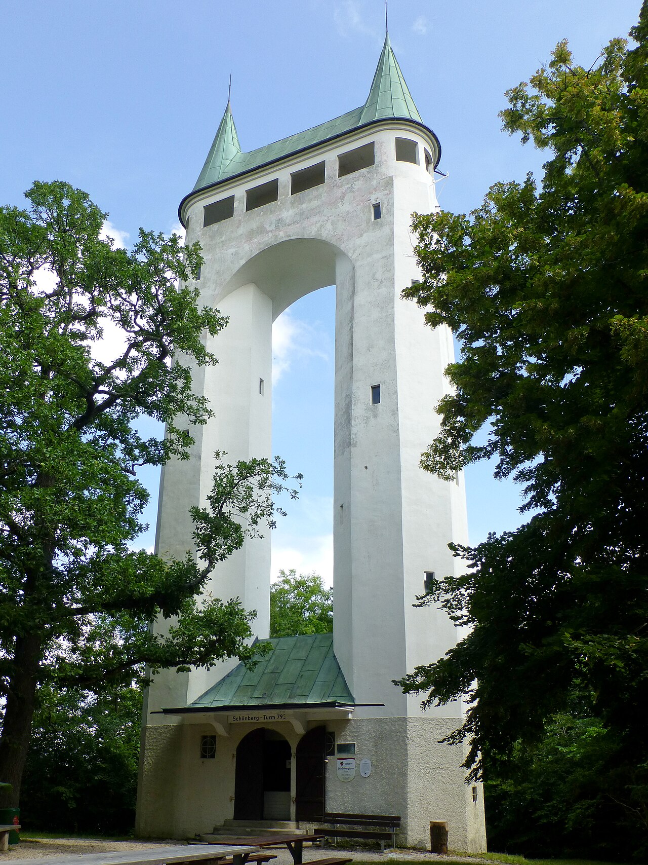 Schönbergturm bei Pfullingen