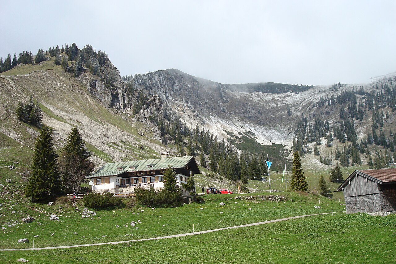 Schoenfeldhuette