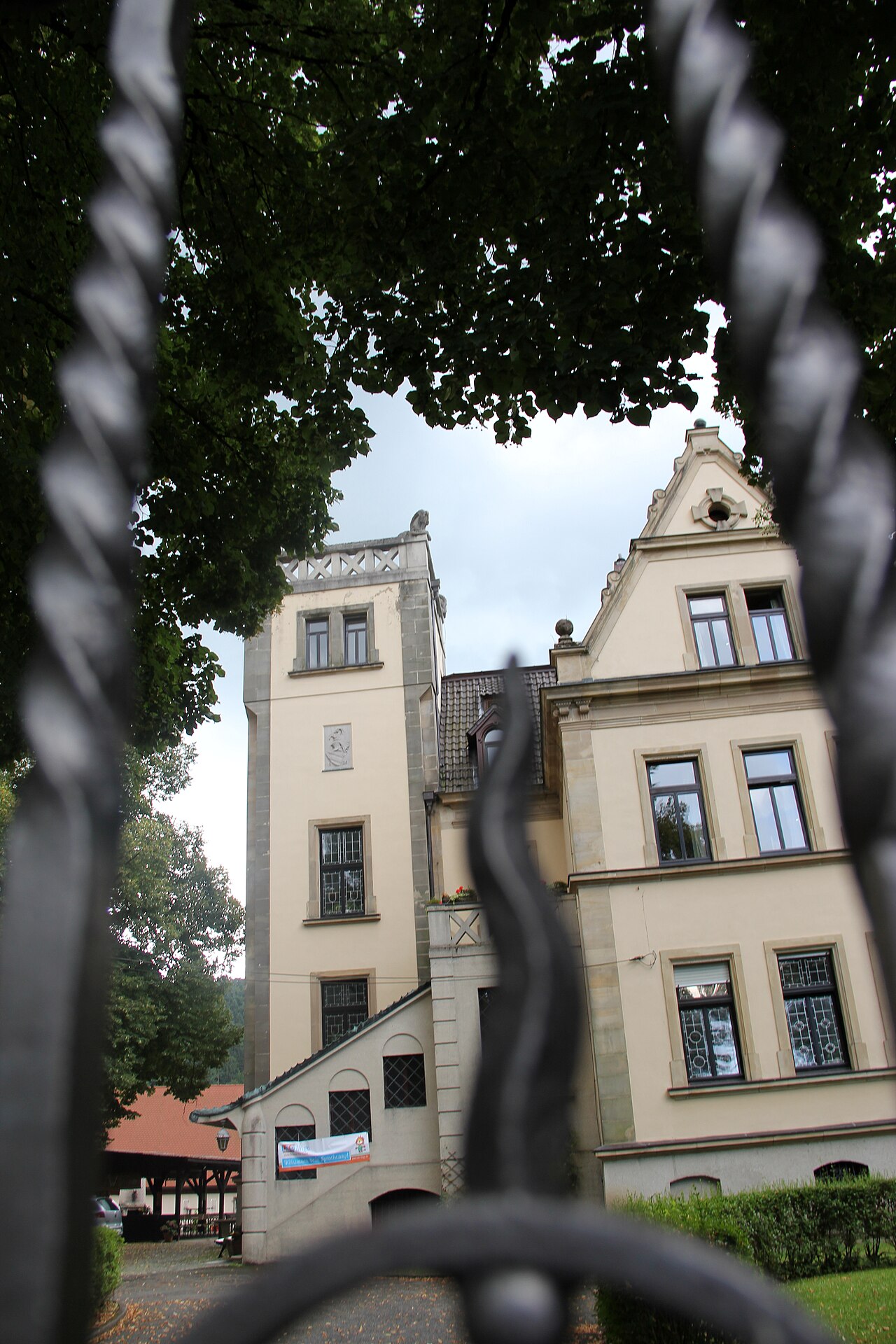 Schloss in Vorra