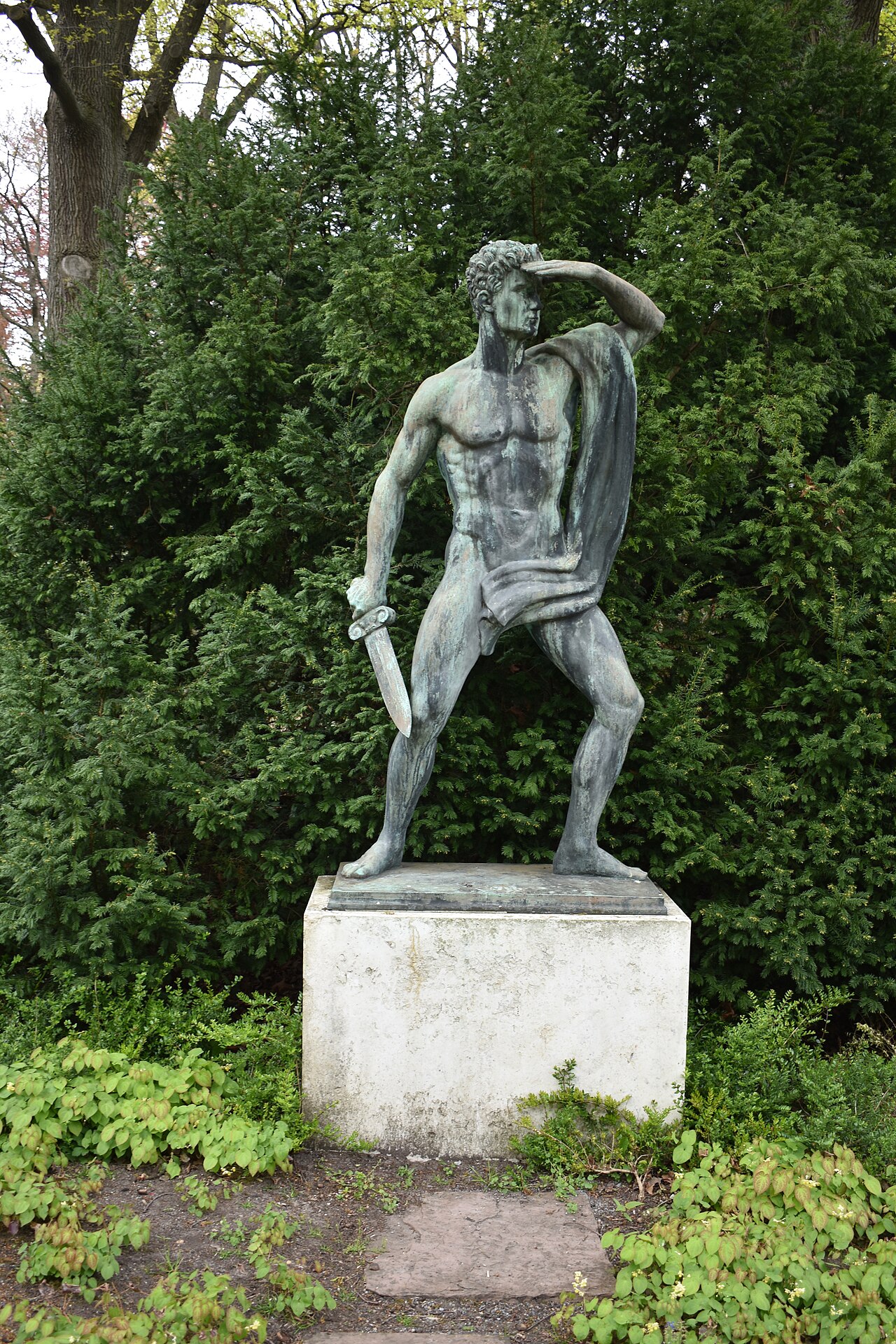 sculpture by Josef Faßnacht (1873-1954)