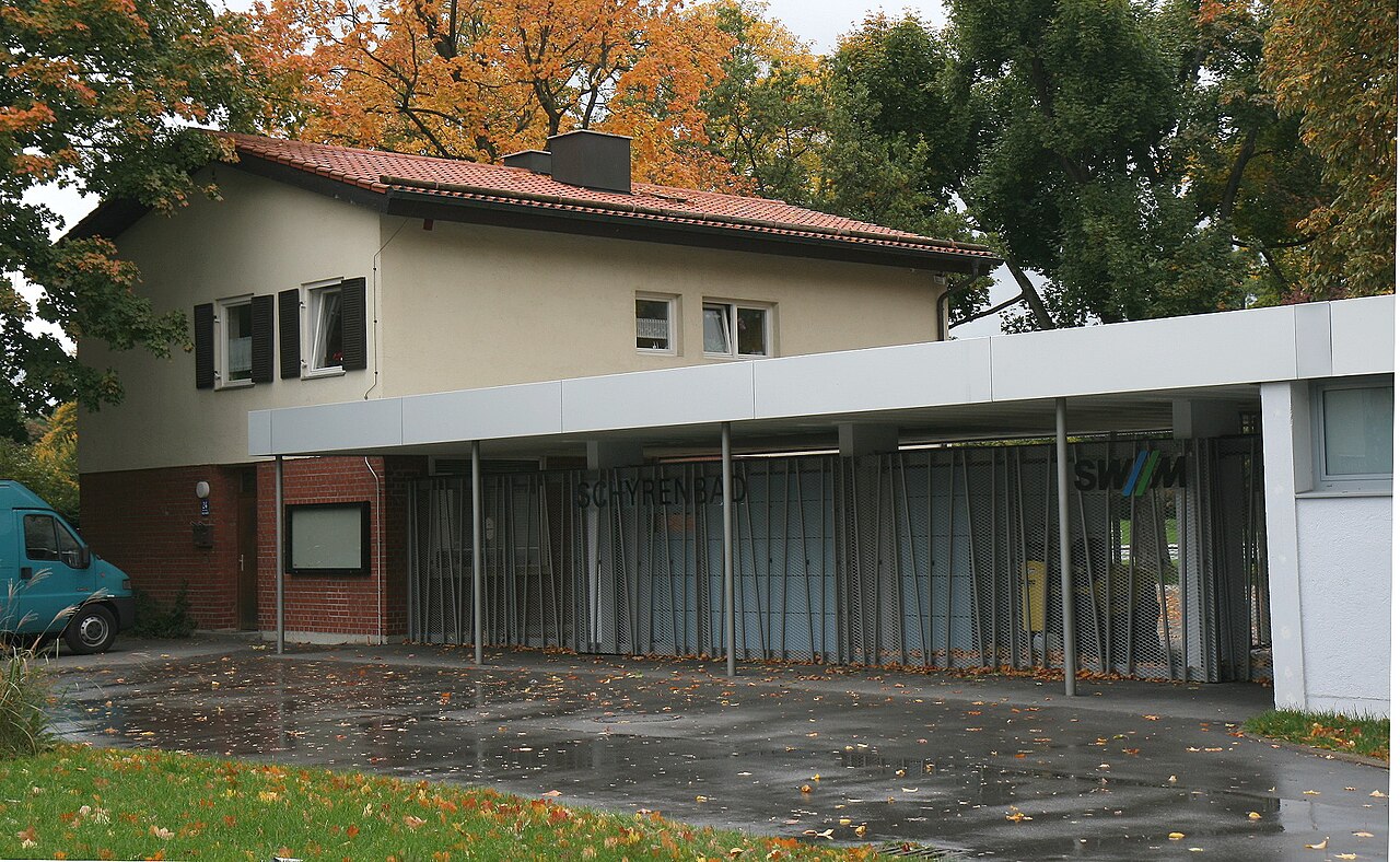 de:Schyrenbad in München-Untergiesing, Claude-Lorrain-Straße 24