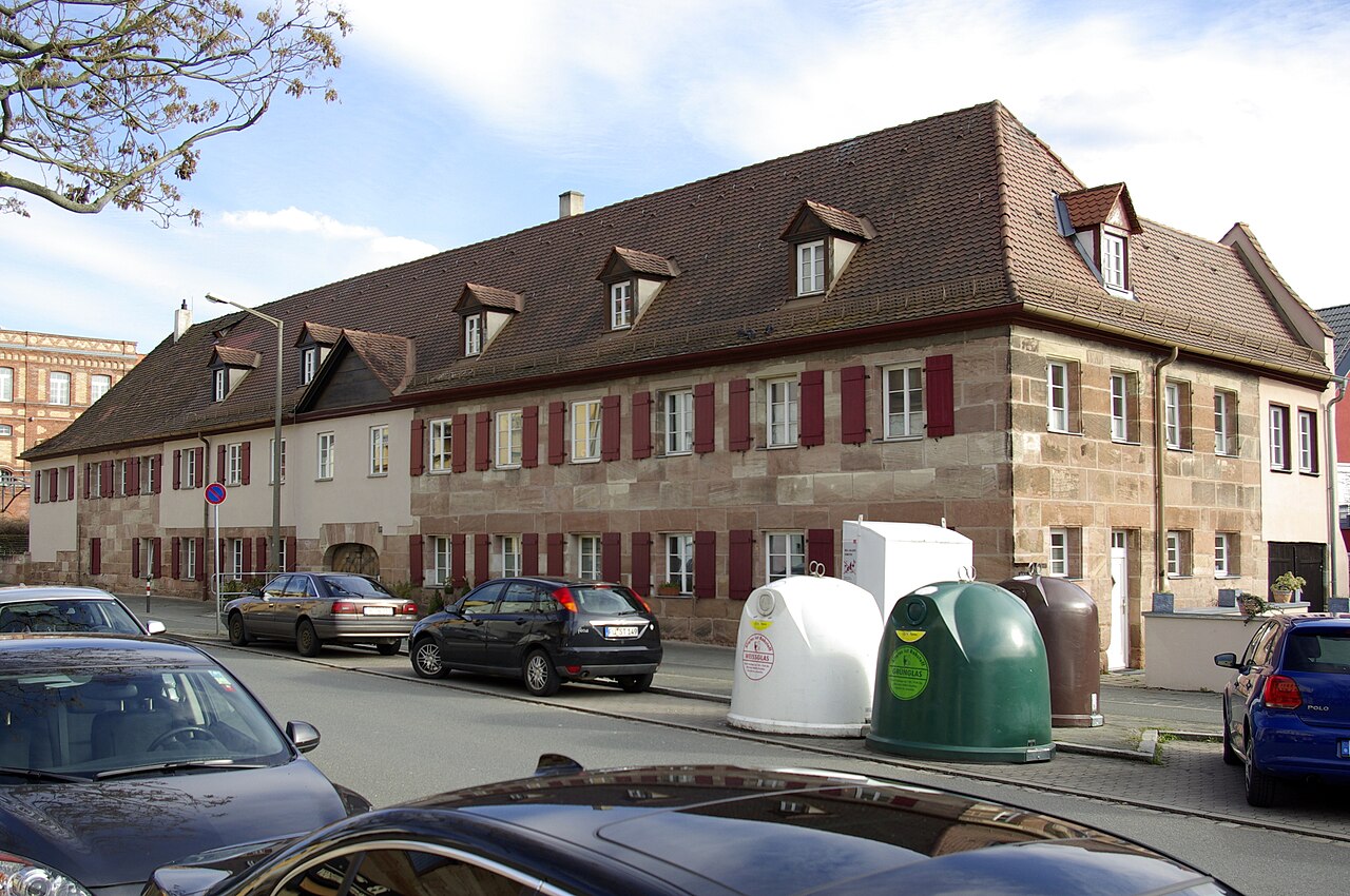 Ehemaliges Serz’sches Herrenhaus, Schnieglinger Straße 229, im Nürnberger Stadtteil Schniegling