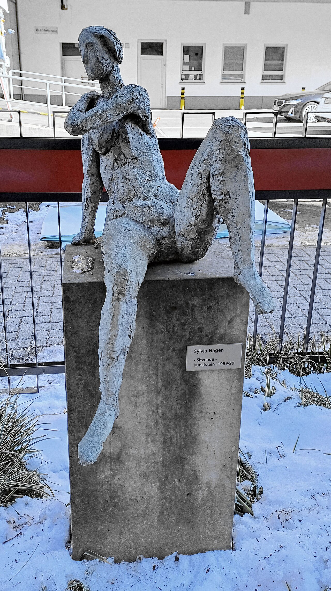 Sculpture, " Sitzende " by Sylvia Hagen , 1990, Breite Straße 22, Berlin-Pankow , Germany