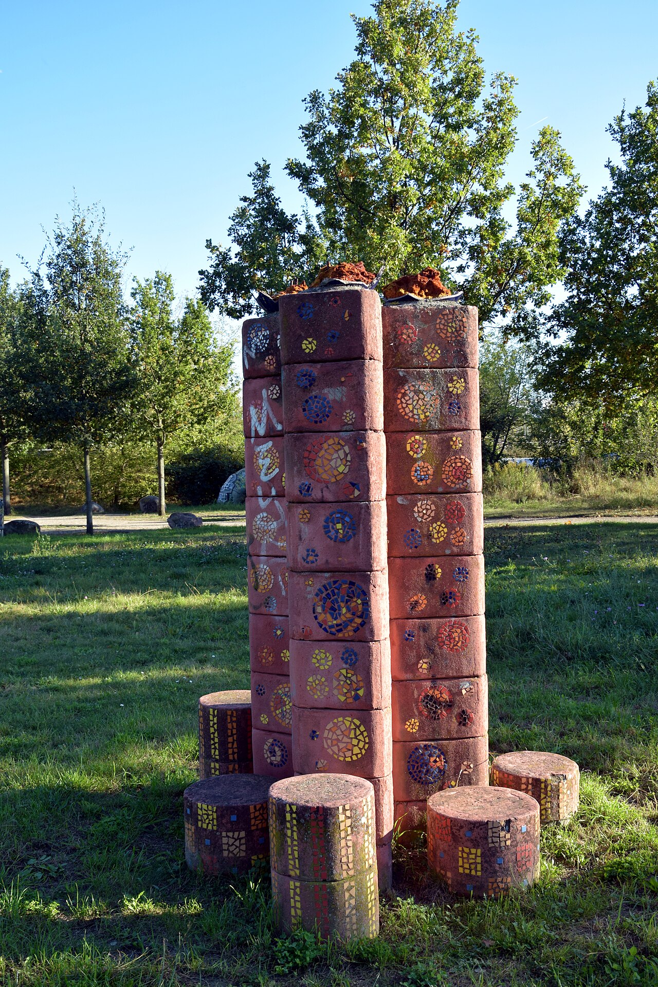 Sculpture by Christine Gersch in Seelgrabenpark in Berlin-Marzahn, Germany, near Geraer Ring