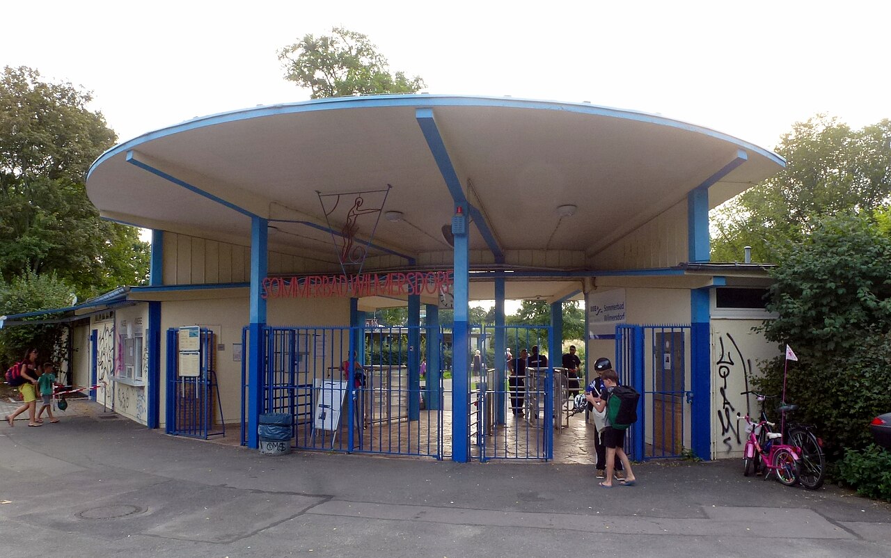 Schmargendorf Sommerbad Wilmersdorf Eingang