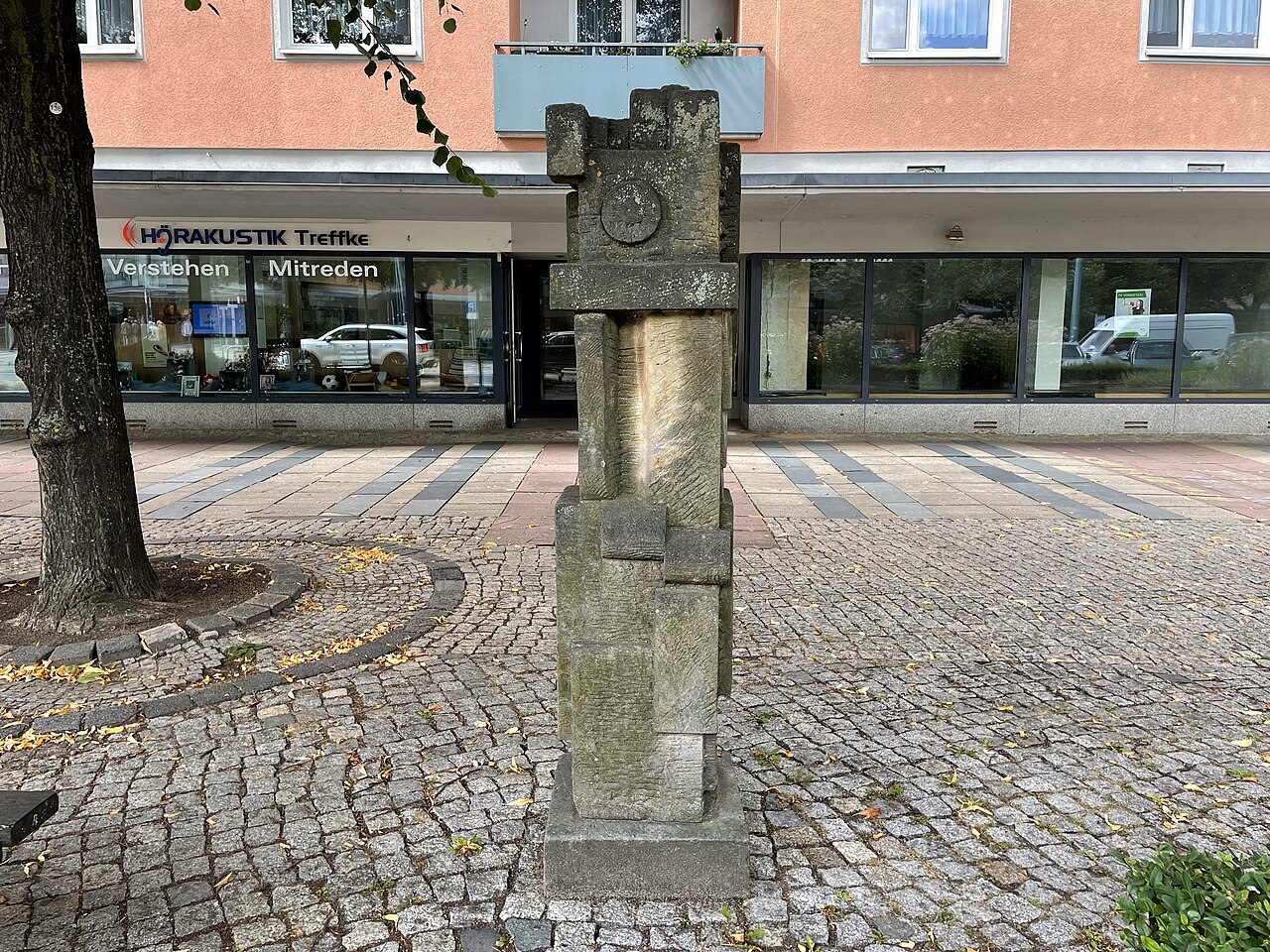 Sonate, Skulptur von Karl-Günter Möpert in Frankfurt (Oder)