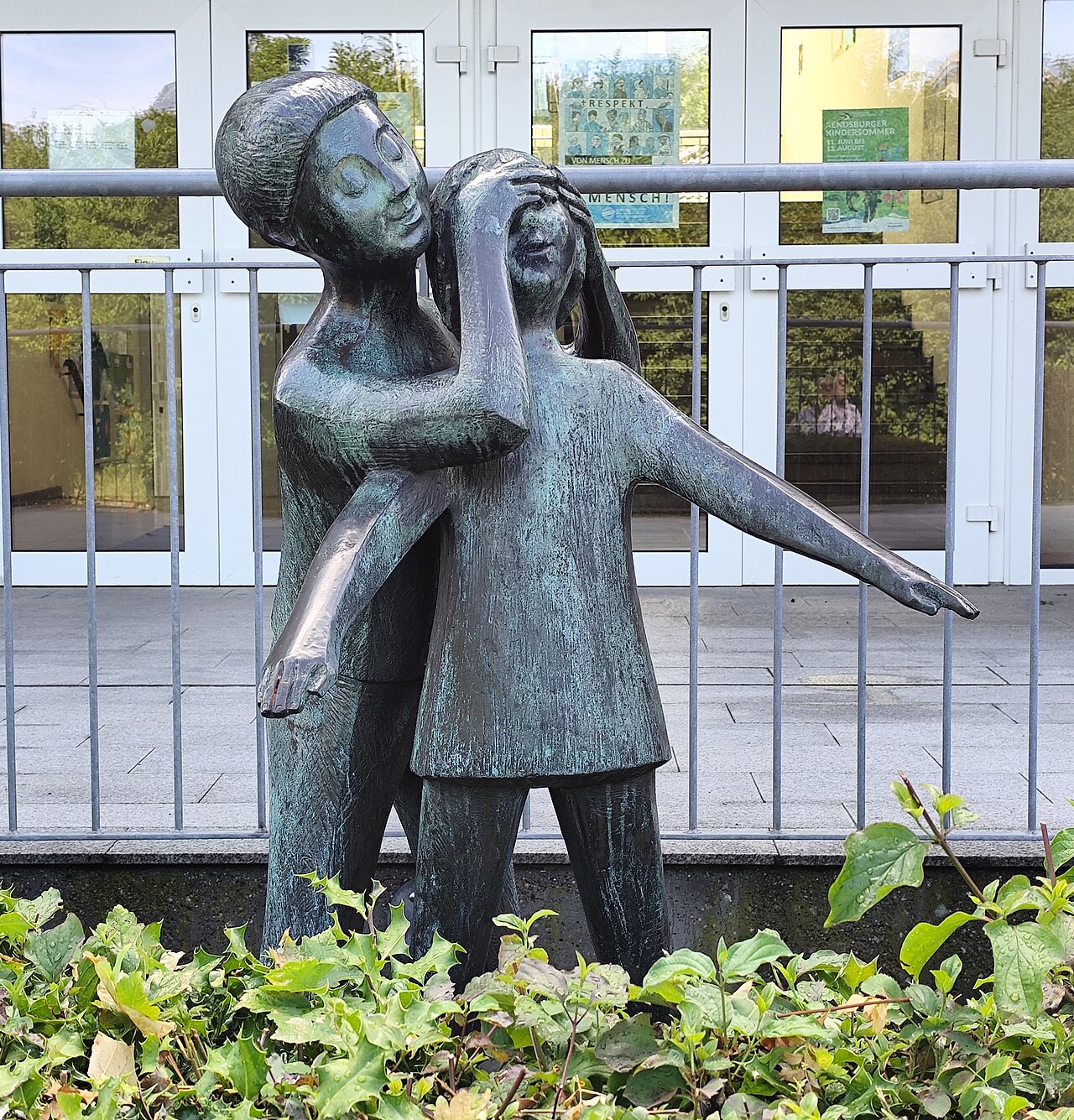 Spielende Kinder (Ursula Hensel-Krüger) Rendsburg