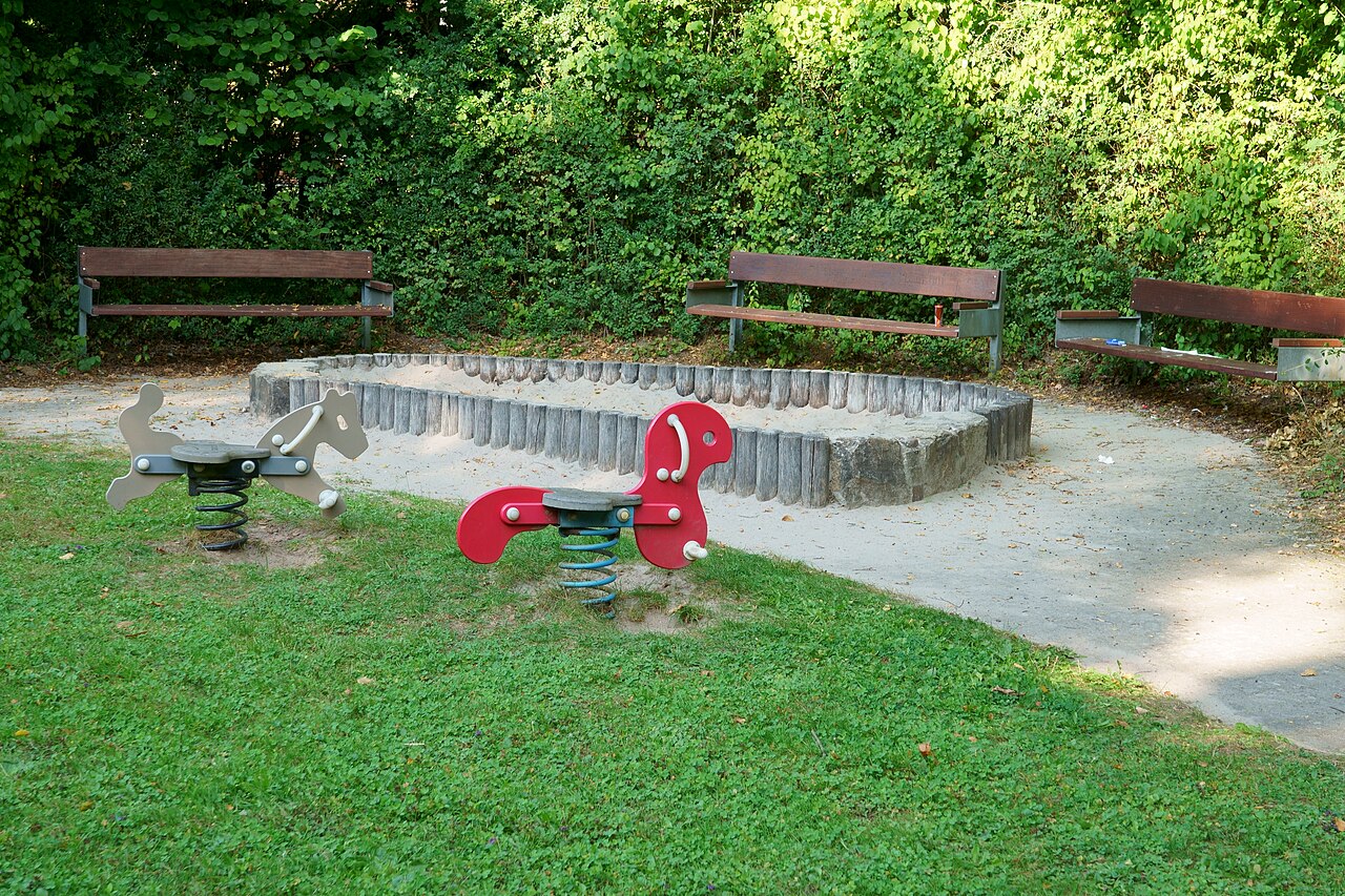 Spielplatz Banater Straße in Sindelfingen-Hinterweil