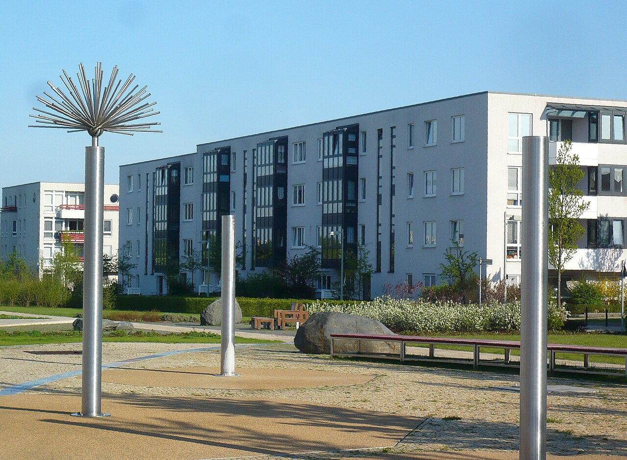 Ortsteil Berlin-Marzahn: Altlandsberger Platz