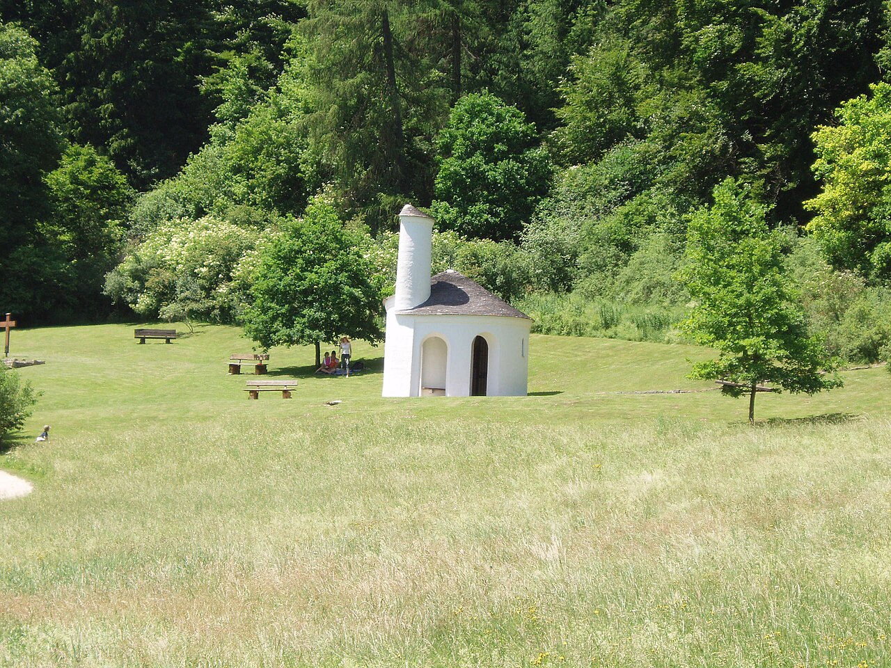 Gunthildis-Kapelle "Schneckenhaus Gottes" im Schambachtal bei Suffersheim, Bayern