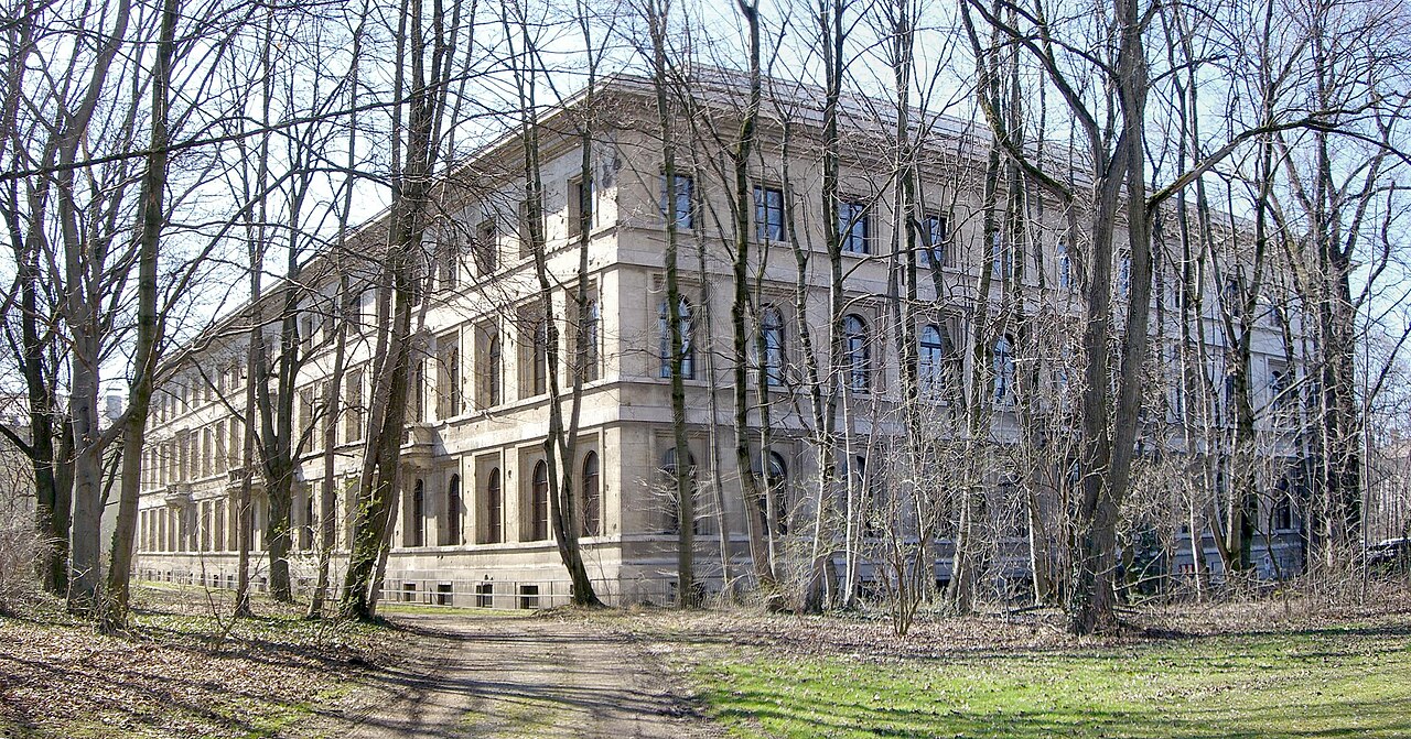 Museum für Abgüsse klassischer Bildwerke (Gebauderückseite)