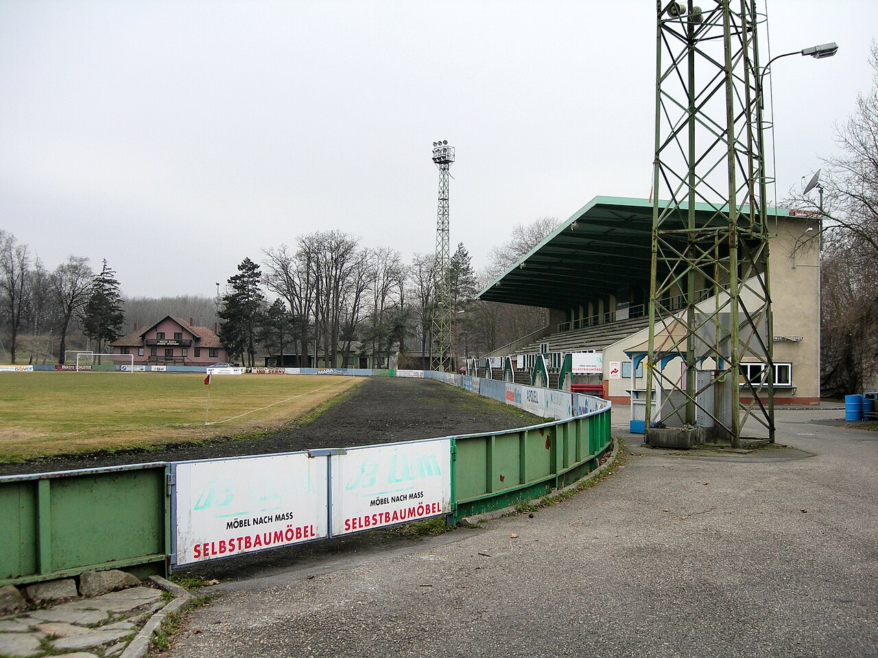 Das Stadion Alte Au, Heimstätte des w:de:SV Stockerau