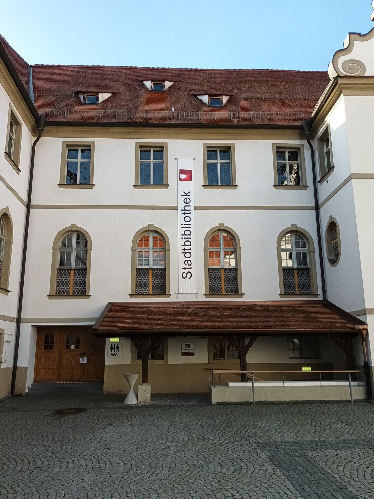 Stadtbibliothek Füssen im ehemaligen Kloster St
