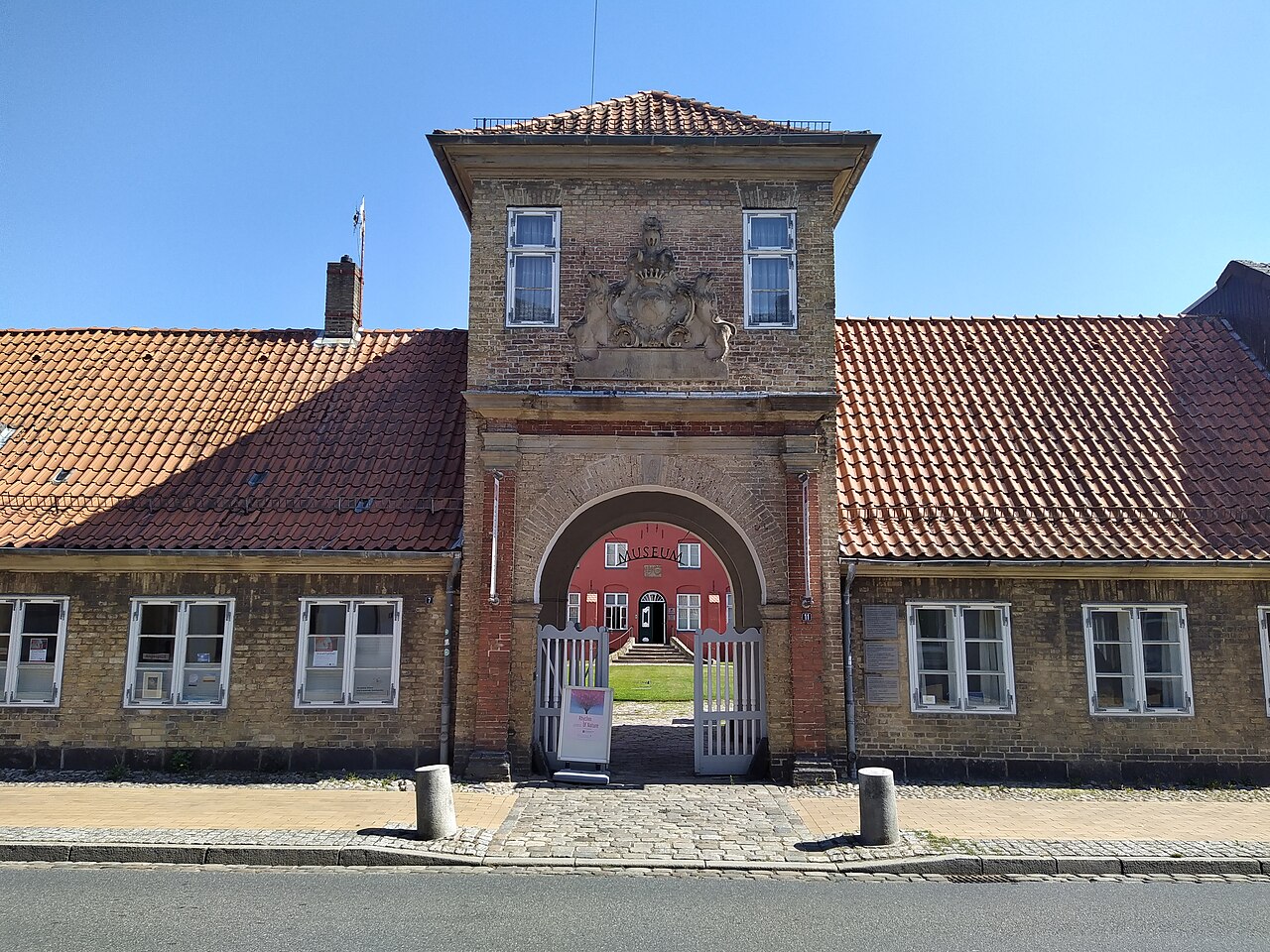 Günderothscher Hof Schleswig, Torhaus, Straßenseite