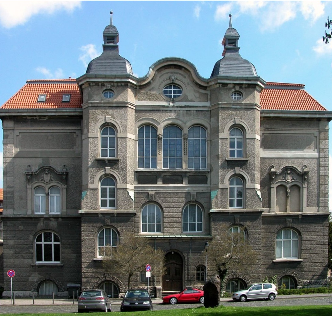 English: Brunswick , Germany : Municipal Museum, rear