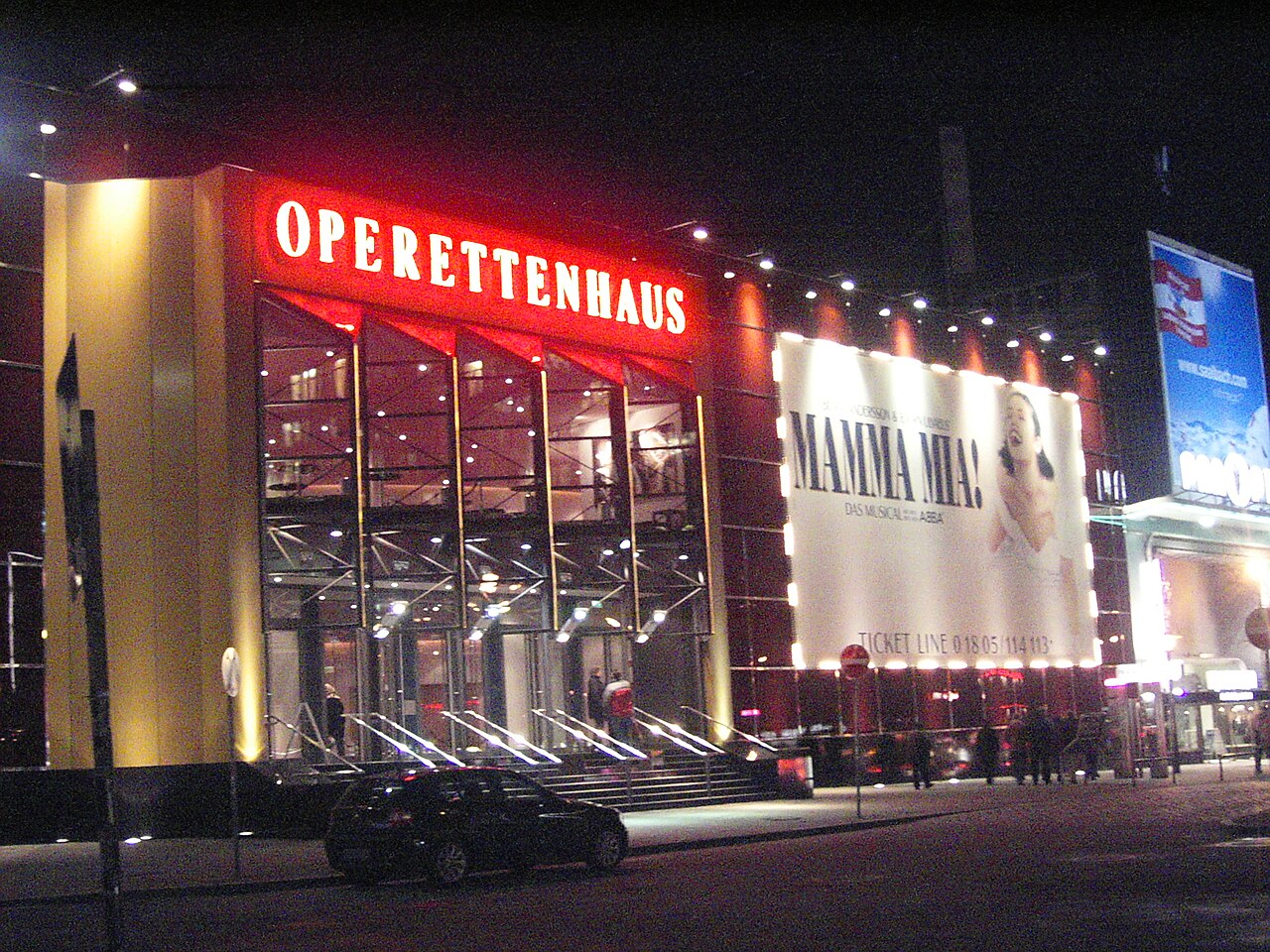 Operettenhaus Hamburg/Germany including "Mamma Mia"-Advertising