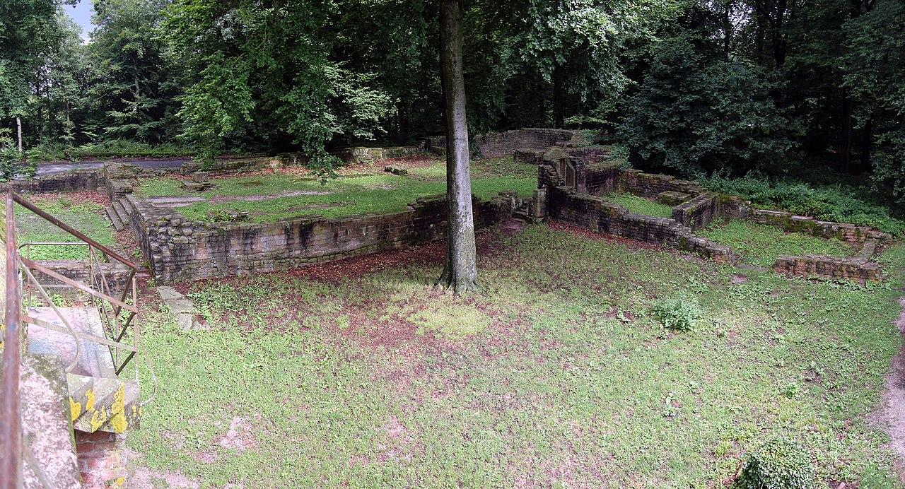 Die Ruine des Stephansklosters auf dem Heiligenberg bei Heidelberg