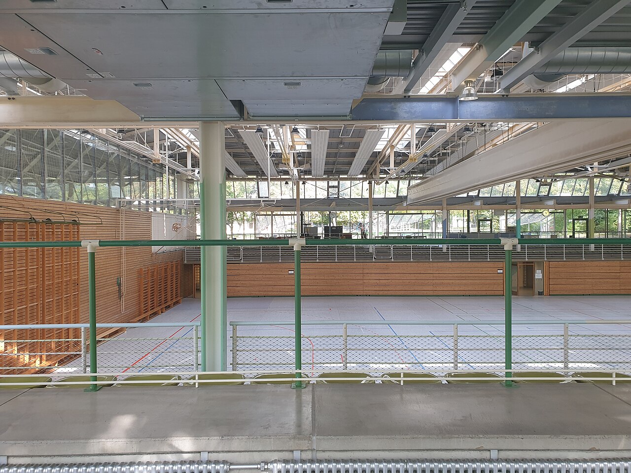 Innenansicht der Storlach-Sporthalle in Reutlingen