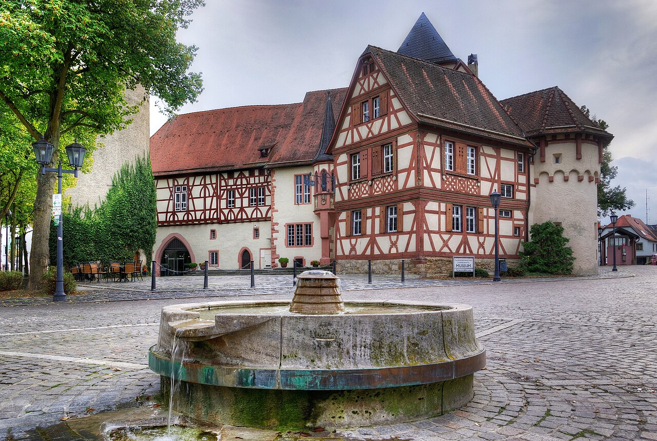 Tauberbischofsheim, Kurmainzisches Schloss