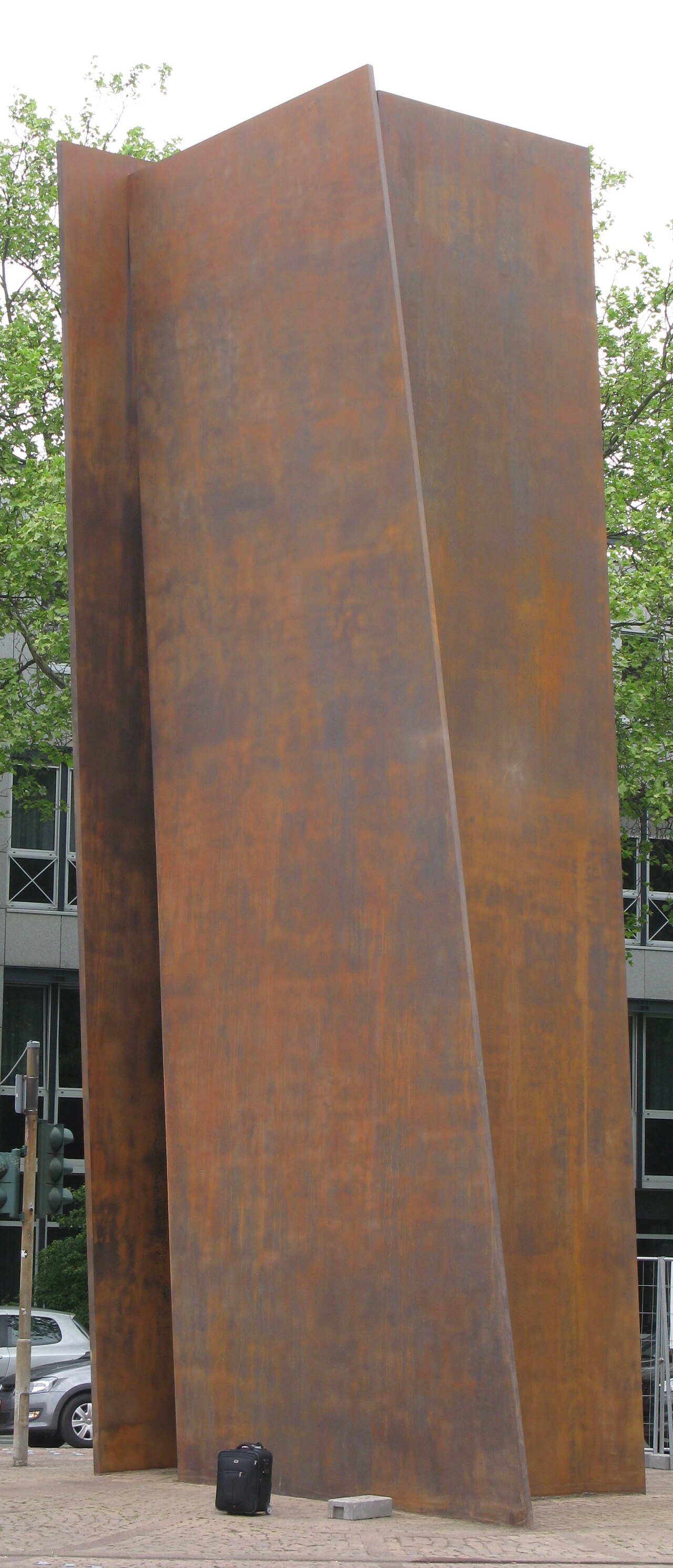 Cor-Ten steel sculpture "Terminal" 1977 by Richard Serra