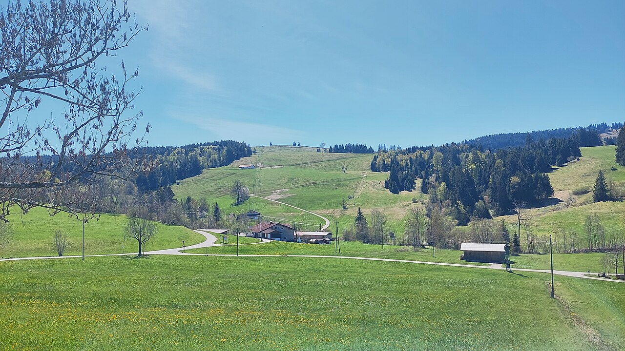 Thaler Höhe in the municipalities of Missen-Wilhams and Oberstaufen, view from north
