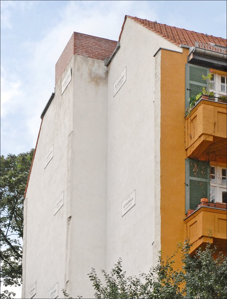 La maison manquante La maison manquante a été détruite lors des bombardements de Berlin pendant la dernière guerre