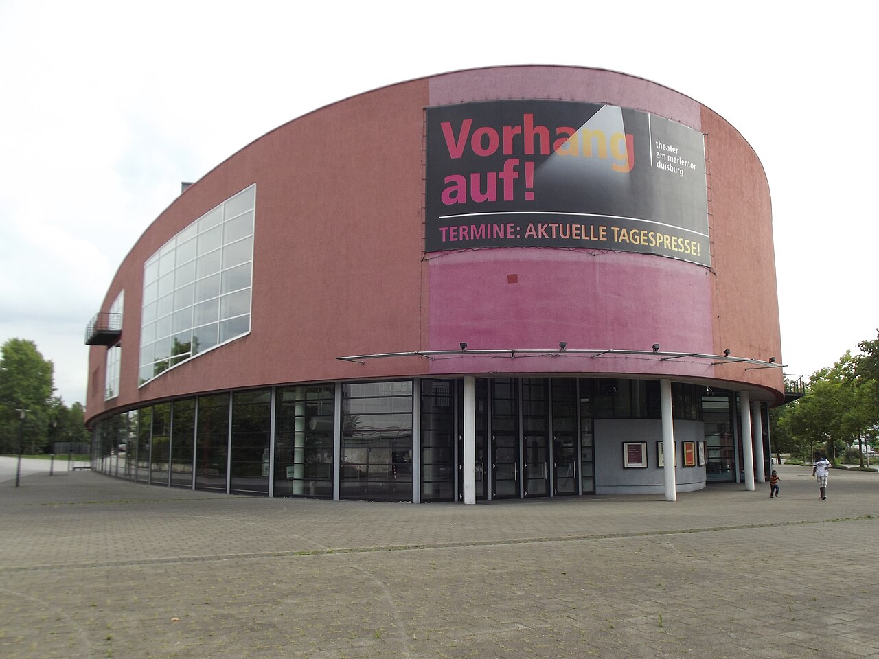 The theatre at the Marientor ("Maria's Gate") in Duisburg