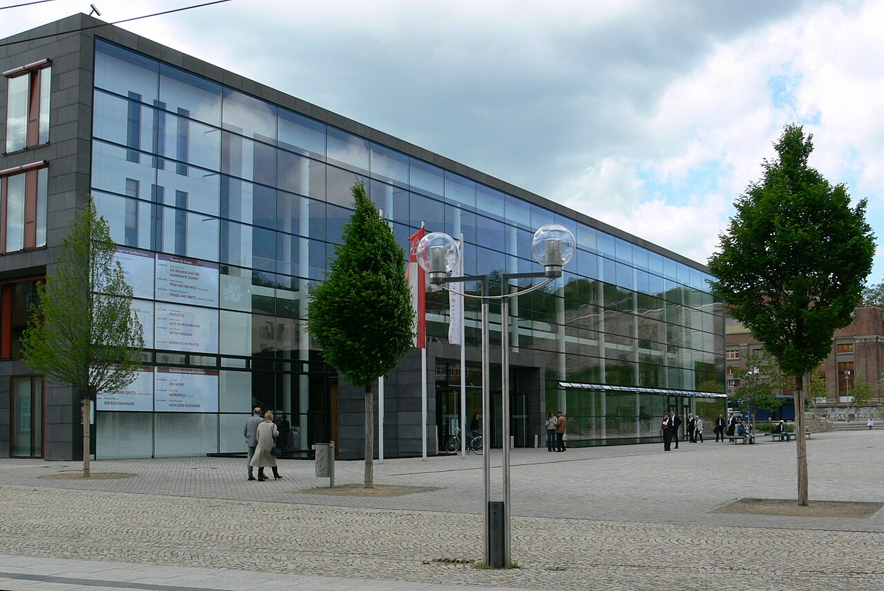 Theater Erfurt (errichtet zwischen 1999 und 2003) - Theaterplatz 1, Erfurt, Thüringen, Deutschland