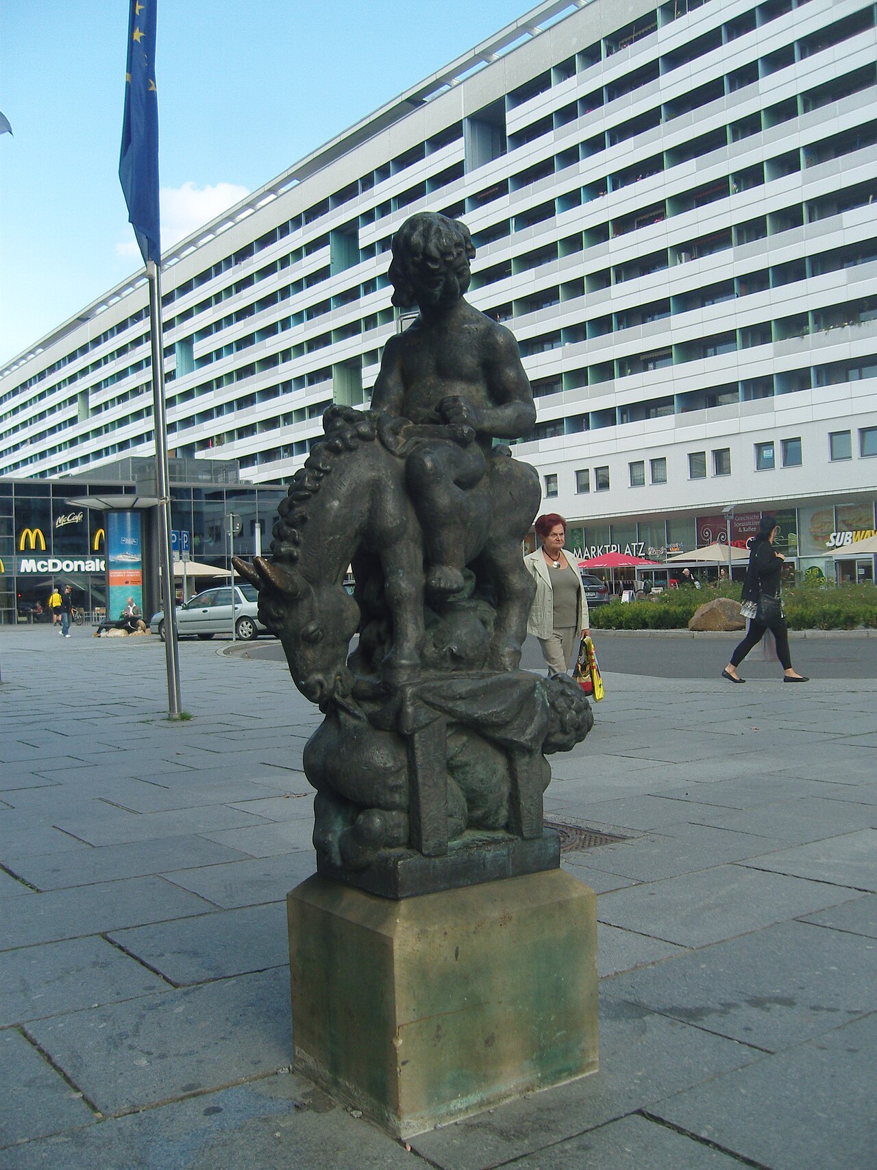 Foto von Tischlein, deck dich