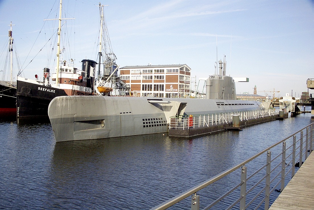 u-boat wilhelm bauer bremerhaven, germany by Uwe H