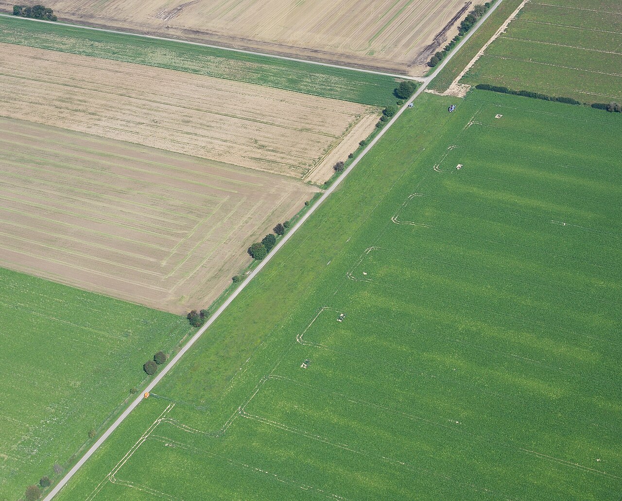 Aerial image of the Dorstadt airfield
