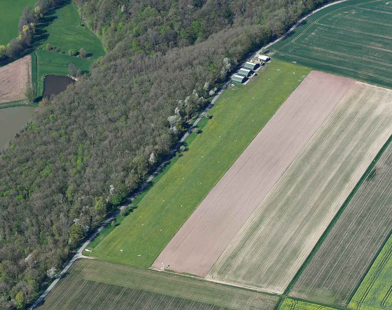 Aerial image of the Gössenheim airfield