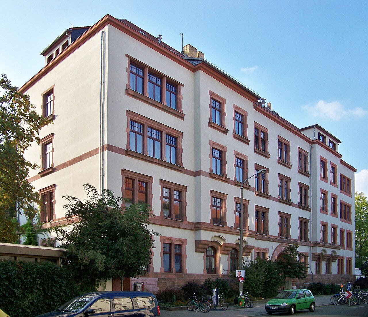 Haus der Demokratie in der Bernhard-Göring-Straße in Leipzig–Connewitz