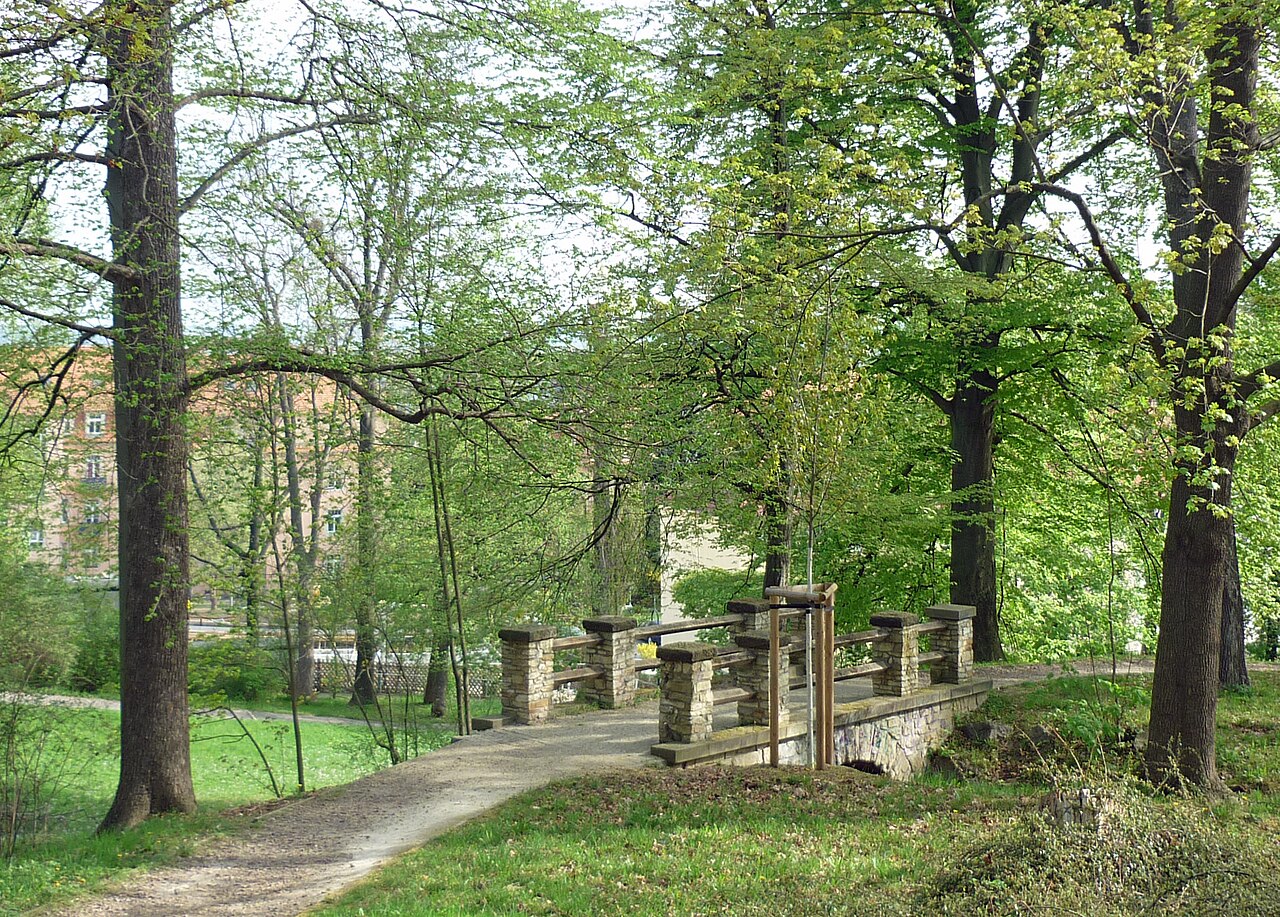 Neuer Bienertpark an der Paschkystr