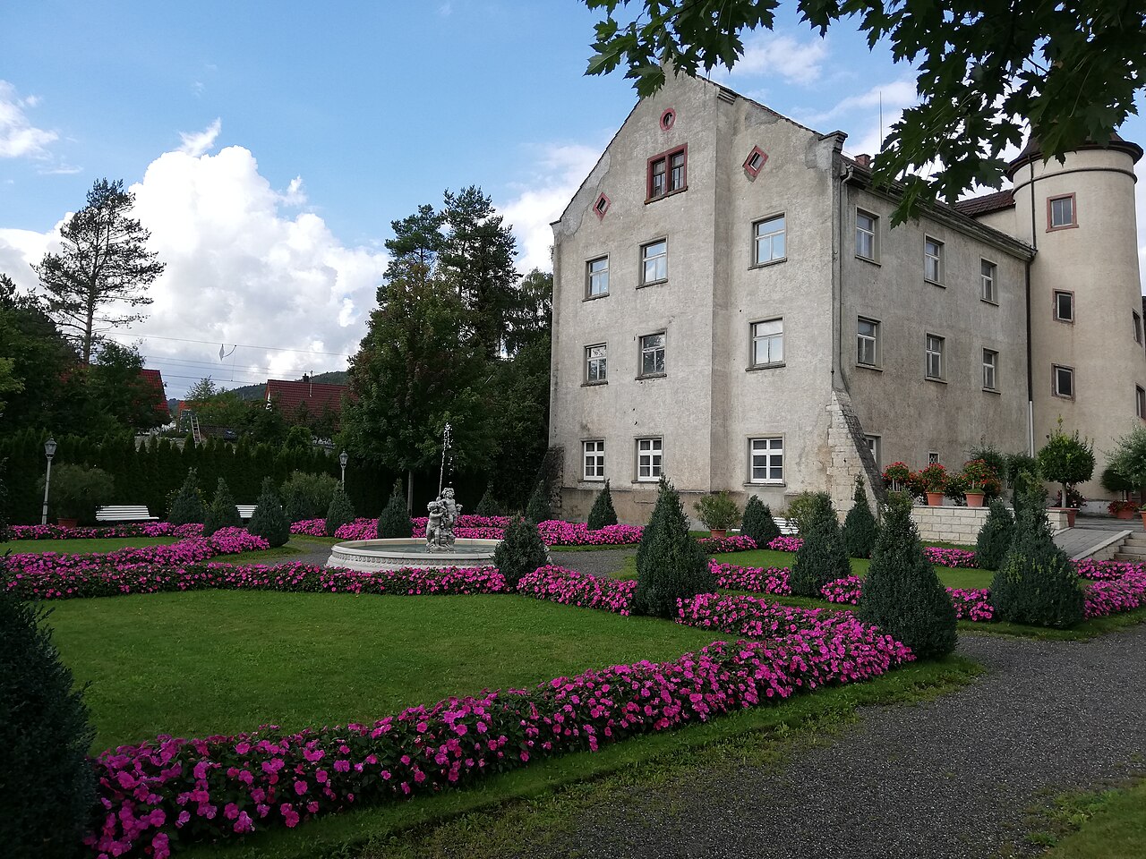 unteres Schloss Immendingen mit Schlossgarten
