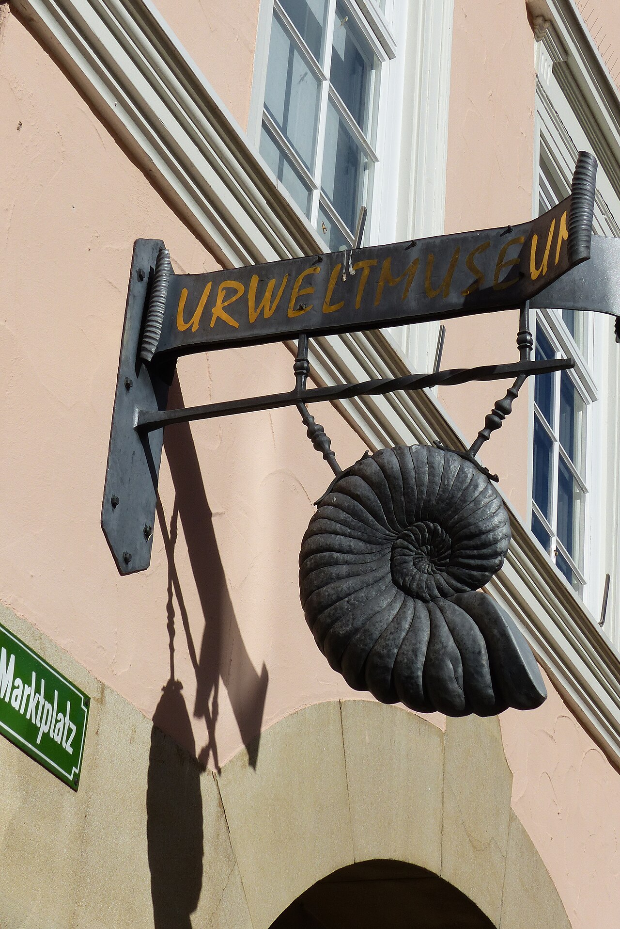Sitz im Historischen Rathaus von Aalen