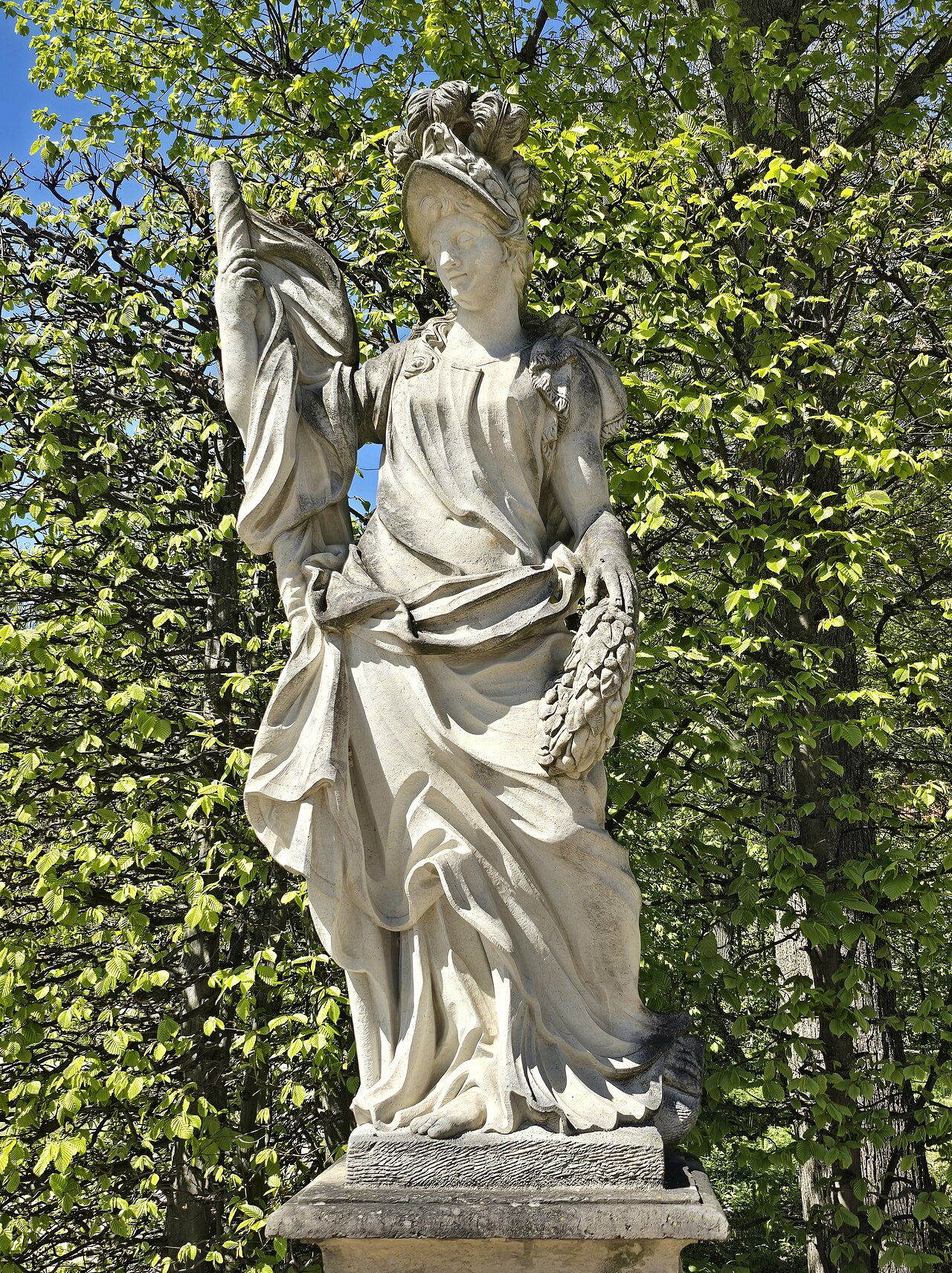 Statue of Victoria and Nike in the Baroque Garden of Großsedlitz