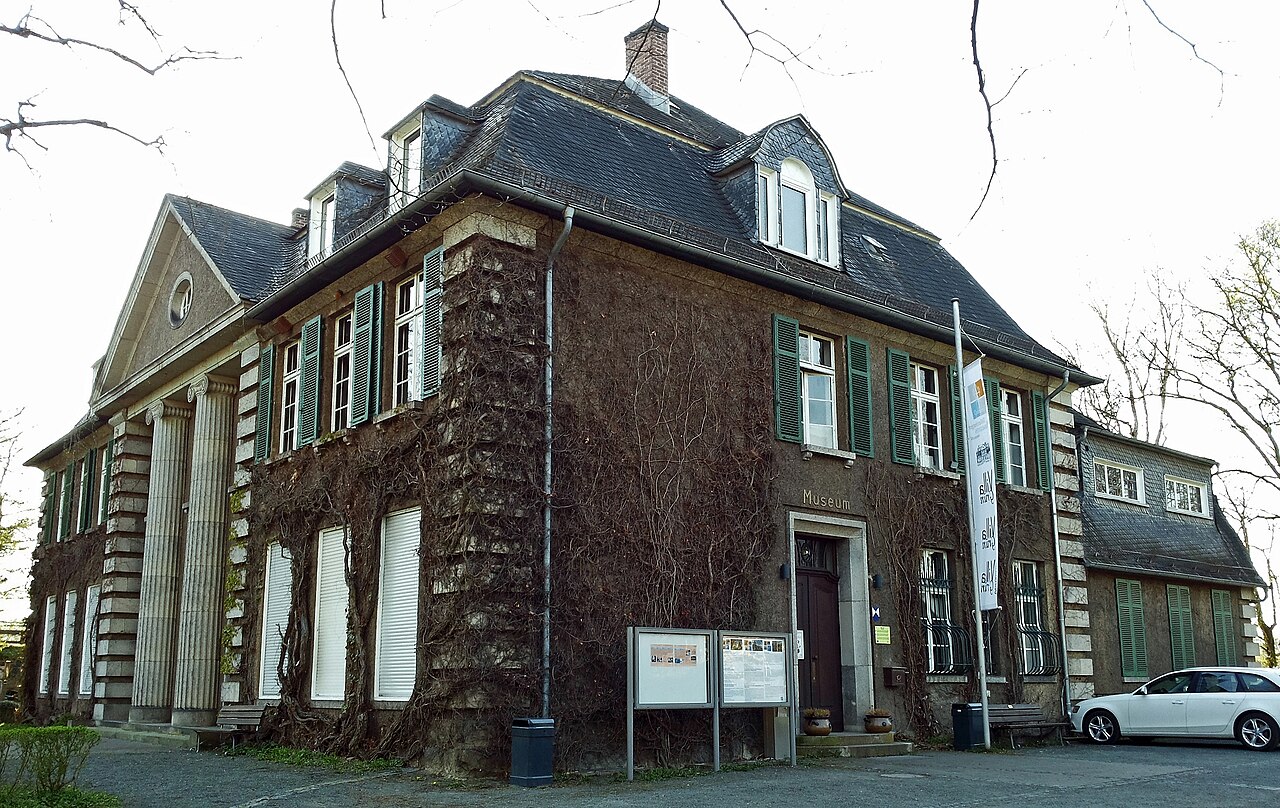 Dillenburg, denkmalgeschützte Grün'sche Villa, Schloßberg 3 (seit 1983 wirtschaftsgeschichtliches Museum)