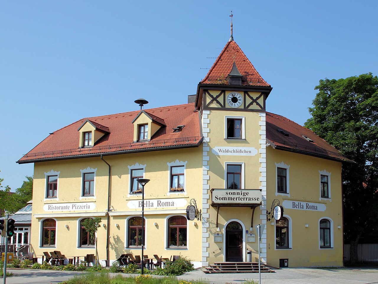 "Waldschloesschen" (oldest building existing at Ottobrunn