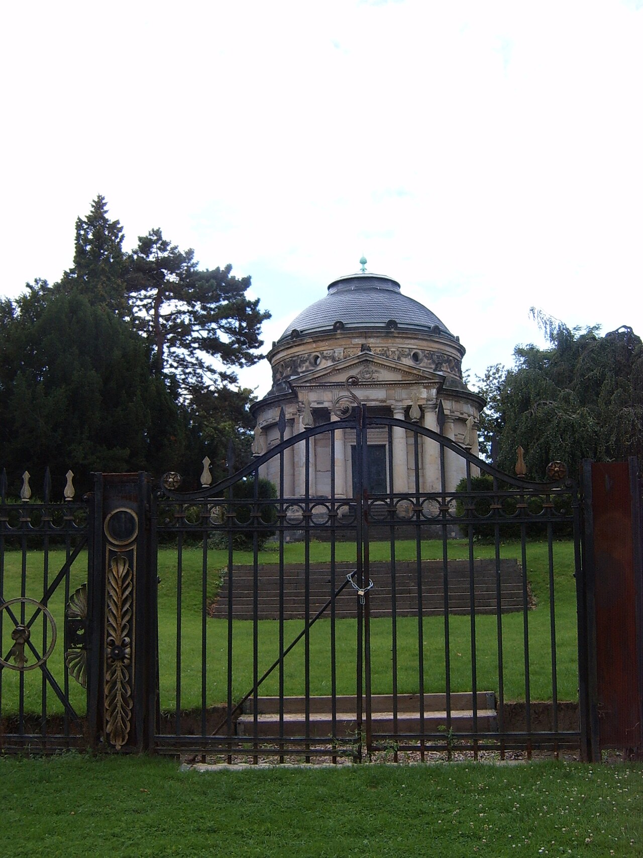 Mausoleum von Carstanjen , Auerhofstraße, Plittersdorf , Bad Godesberg